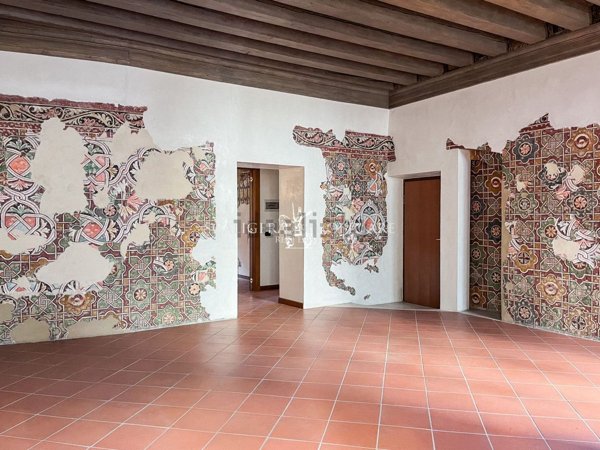 appartamento in vendita a Verona in zona Centro Storico