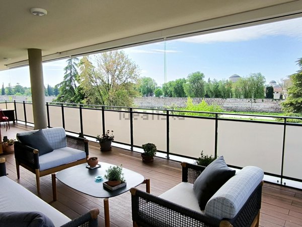 appartamento in vendita a Verona in zona Veronetta