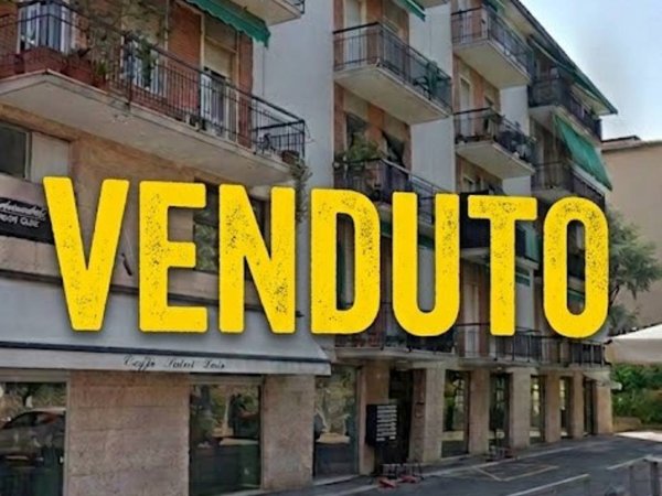 appartamento in vendita a Verona in zona Santa Lucia