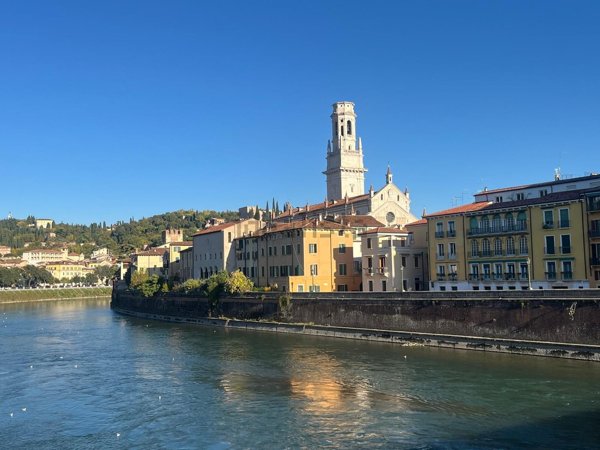 appartamento in vendita a Verona in zona Centro Storico