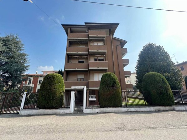 appartamento in vendita a Verona in zona Borgo Venezia / Borgo Trieste