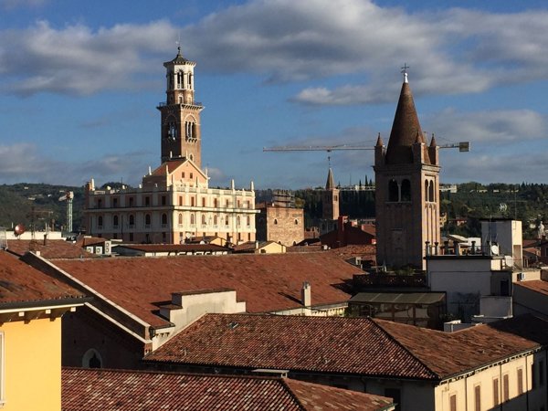 appartamento in vendita a Verona in zona Centro Storico
