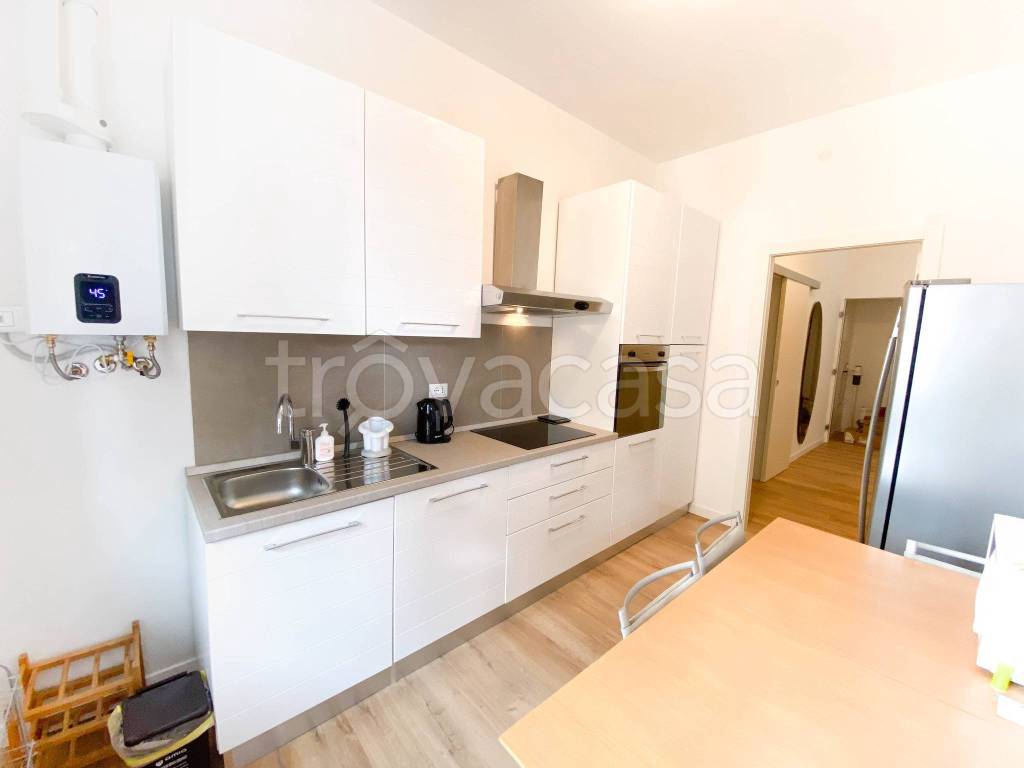 appartamento in vendita a Verona in zona Borgo Venezia / Borgo Trieste