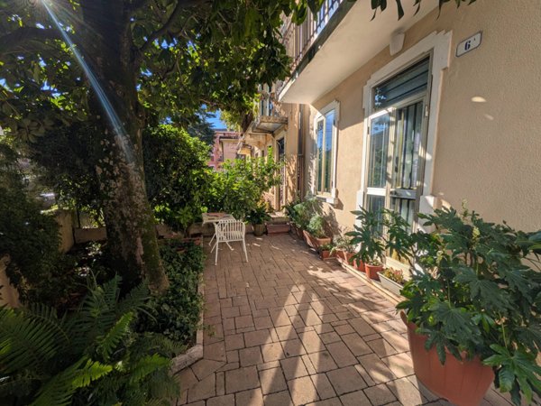 casa indipendente in vendita a Verona in zona Porto Crencano