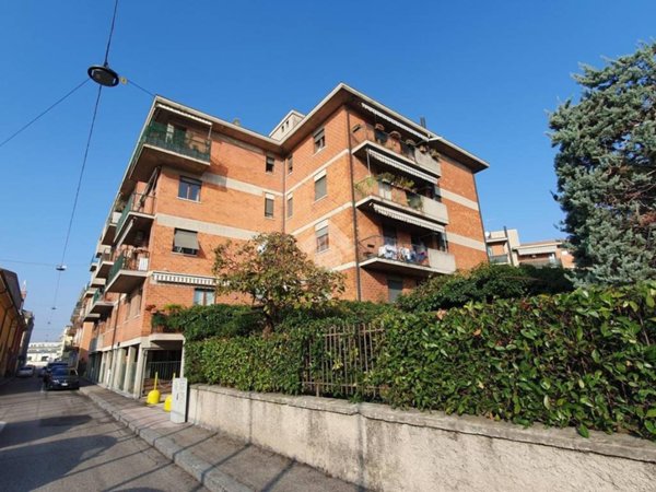 appartamento in vendita a Verona in zona Borgo Roma