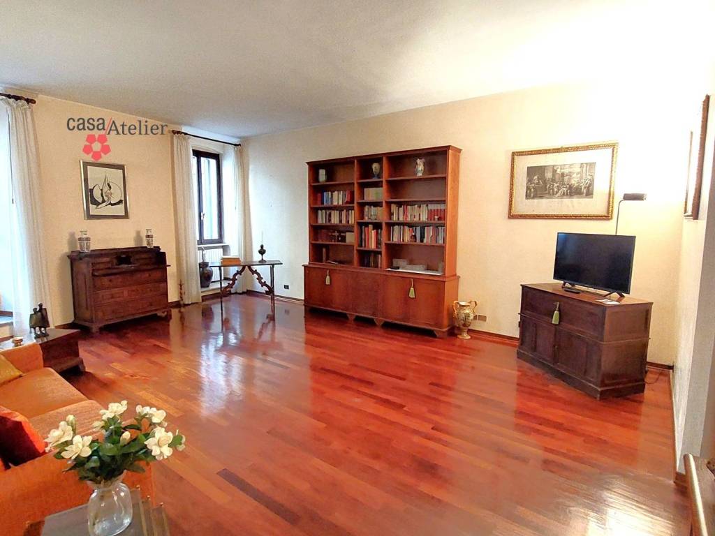 appartamento in vendita a Verona in zona Veronetta