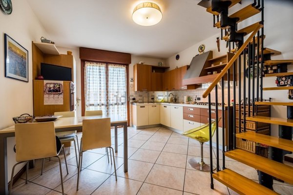 appartamento in vendita a Verona in zona Golosine