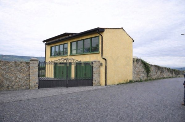 casa indipendente in vendita a Verona in zona Centro Storico