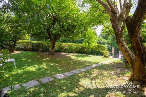 casa indipendente in vendita a Verona in zona Borgo Trento