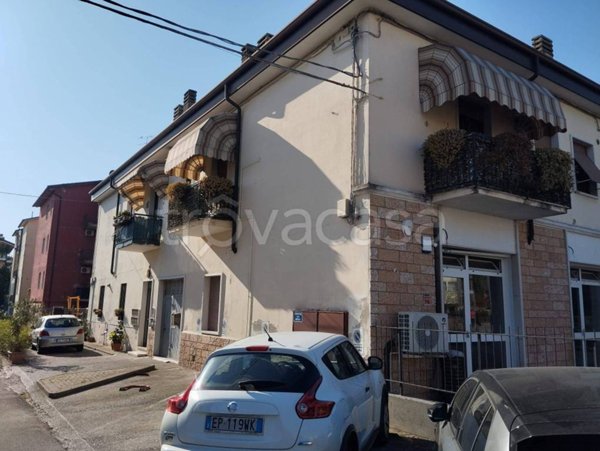 appartamento in vendita a Verona in zona San Massimo all'Adige