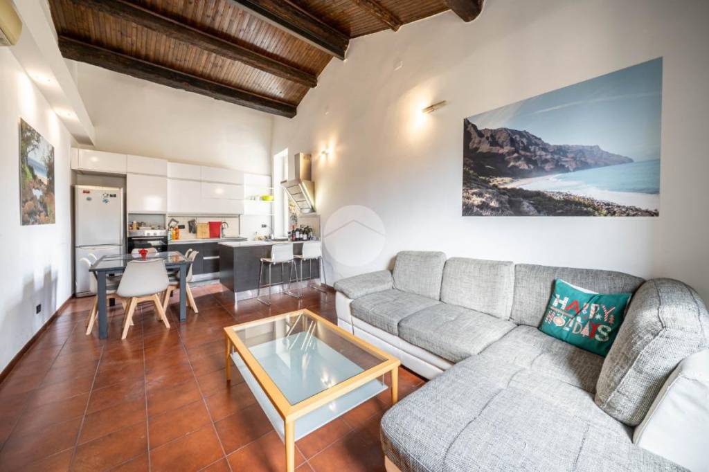 appartamento in vendita a Verona in zona Veronetta