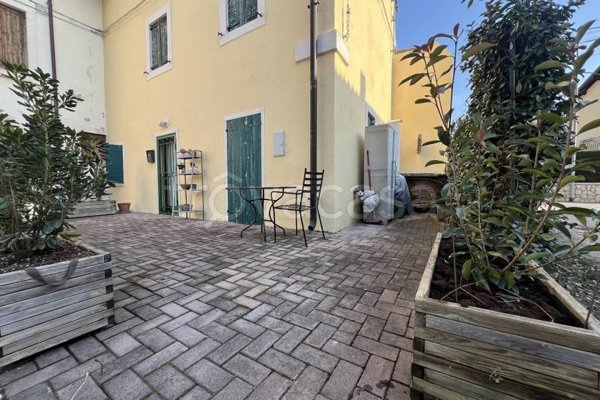 casa indipendente in vendita a Verona in zona Musicisti / Santa Croce