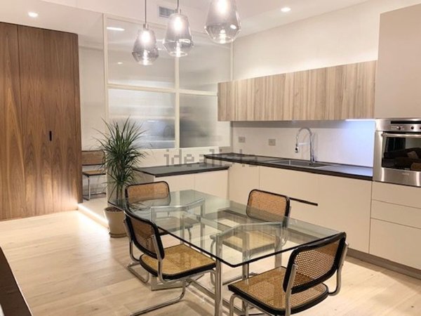 appartamento in vendita a Verona in zona Centro Storico