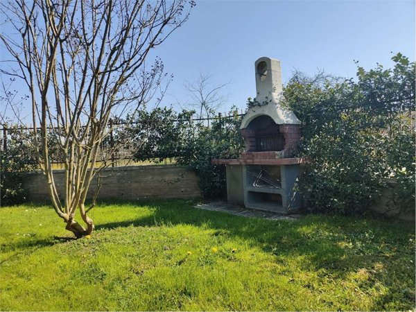 appartamento in vendita a Verona in zona Cadidavid