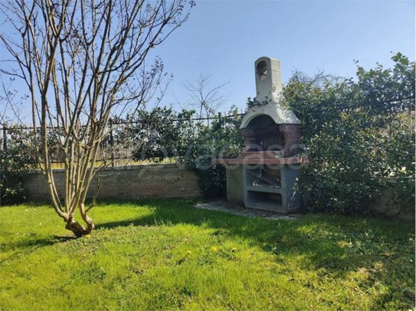 appartamento in vendita a Verona in zona Cadidavid