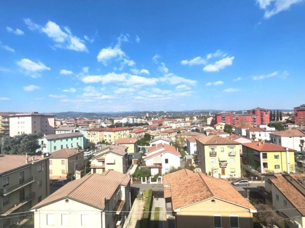 appartamento in vendita a Verona in zona Borgo Milano