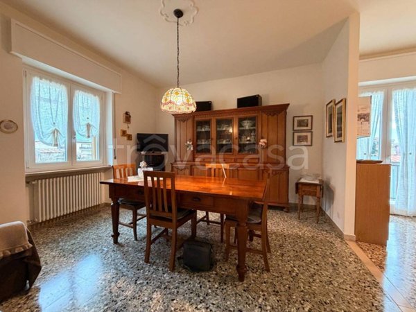 casa indipendente in vendita a Verona in zona Santa Lucia