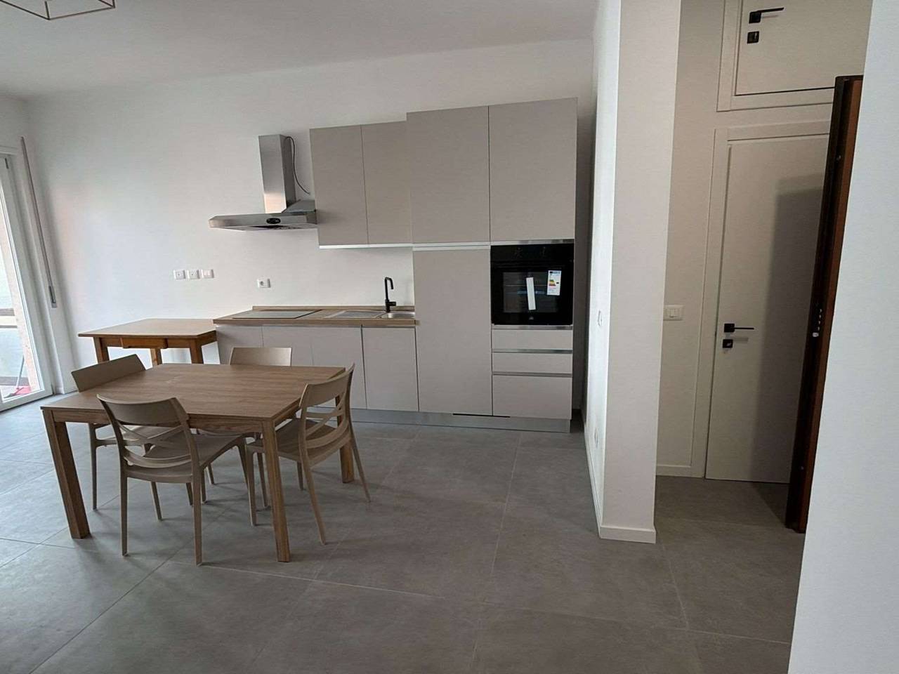 appartamento in vendita a Verona in zona Borgo Roma