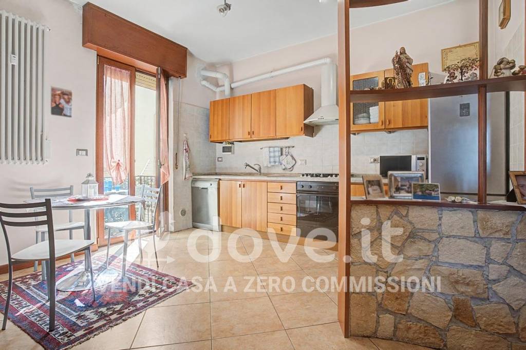 appartamento in vendita a Verona in zona Borgo Roma