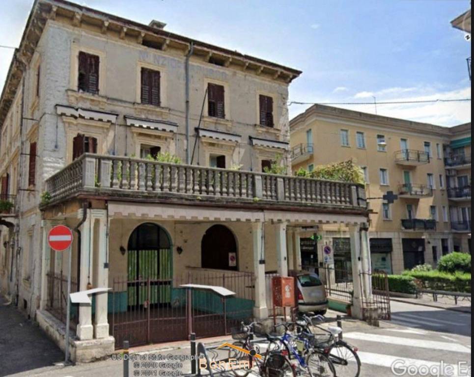 negozio in vendita a Verona in zona Borgo Venezia / Borgo Trieste