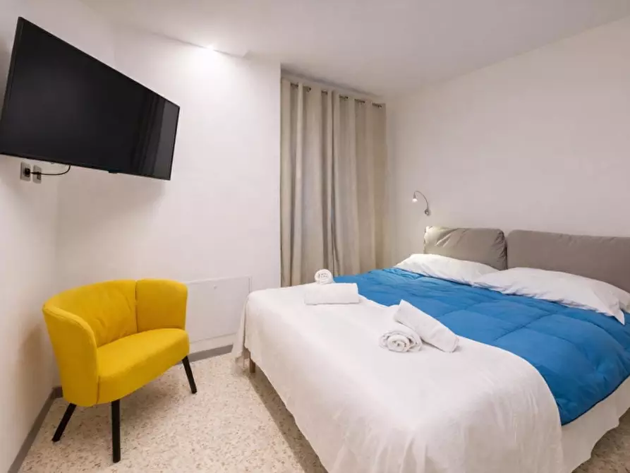 negozio in vendita a Verona in zona Centro Storico