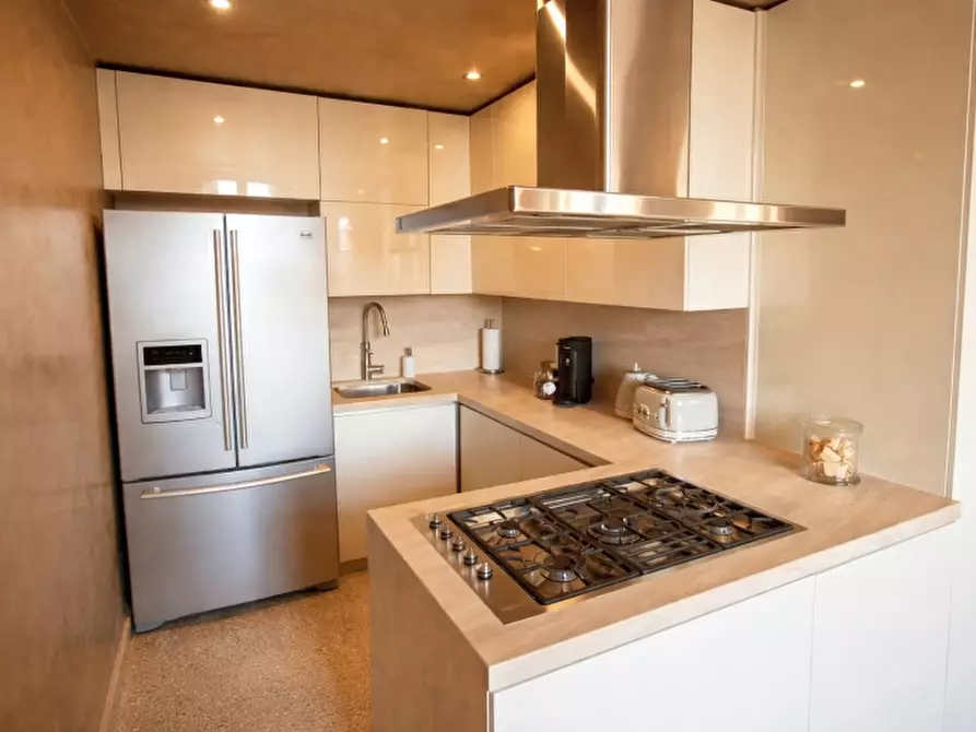 negozio in vendita a Verona in zona Centro Storico