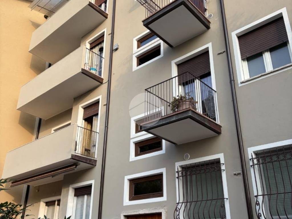 appartamento in vendita a Verona in zona San Zeno