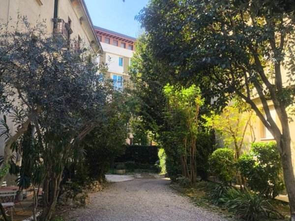 appartamento in vendita a Verona in zona Centro Storico