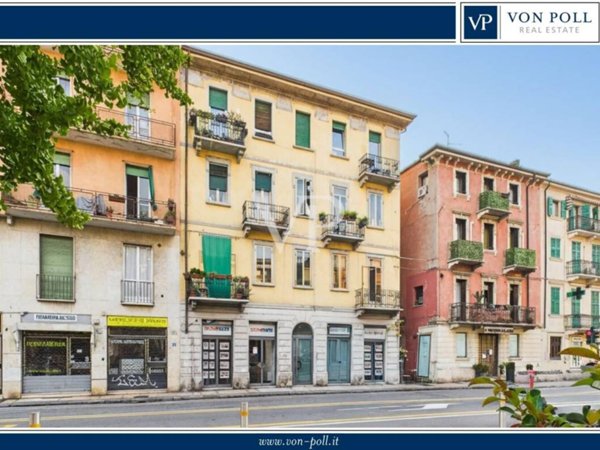 intera palazzina in vendita a Verona