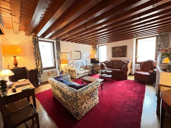 appartamento in vendita a Verona in zona Centro Storico