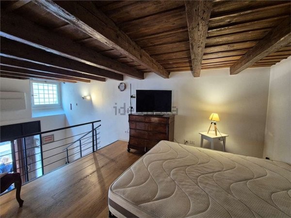 appartamento in vendita a Verona in zona Veronetta