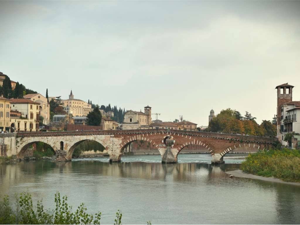 appartamento in vendita a Verona in zona Veronetta