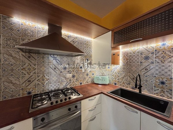 appartamento in vendita a Verona in zona Veronetta