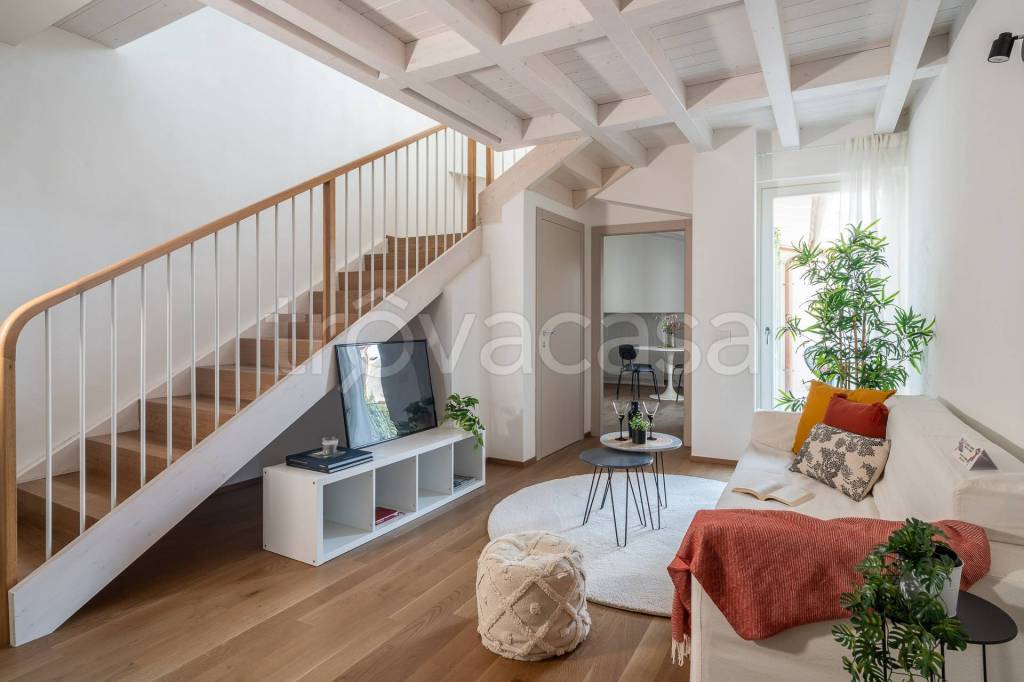 appartamento in vendita a Verona in zona San Zeno