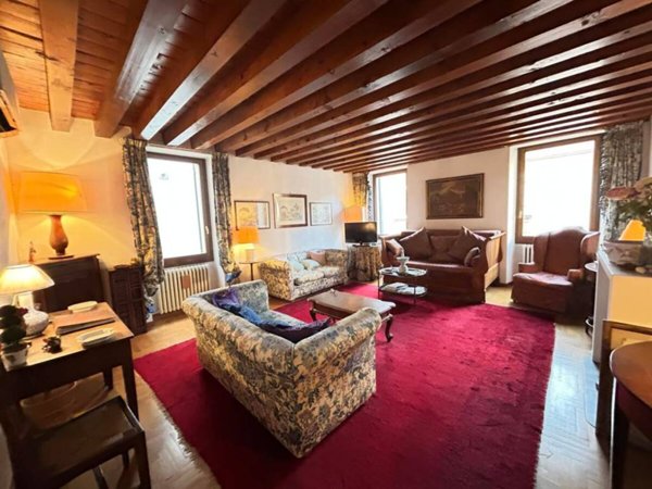 appartamento in vendita a Verona in zona Centro Storico