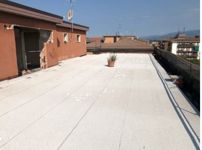 appartamento in vendita a Verona in zona Santa Lucia