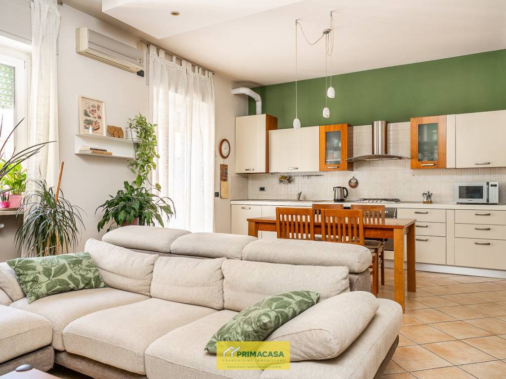 appartamento in vendita a Verona in zona Musicisti / Santa Croce