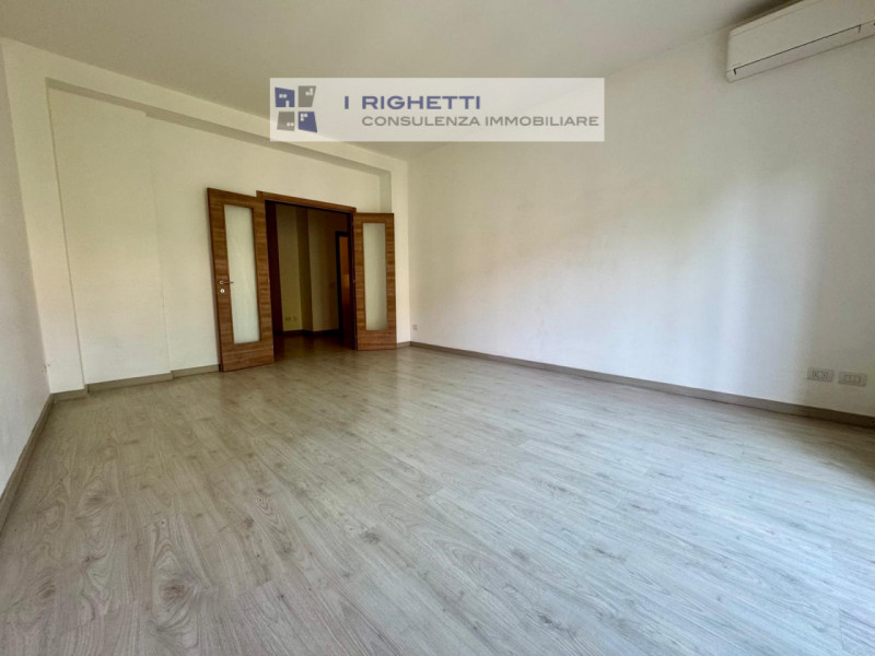 appartamento in vendita a Verona in zona Centro Storico