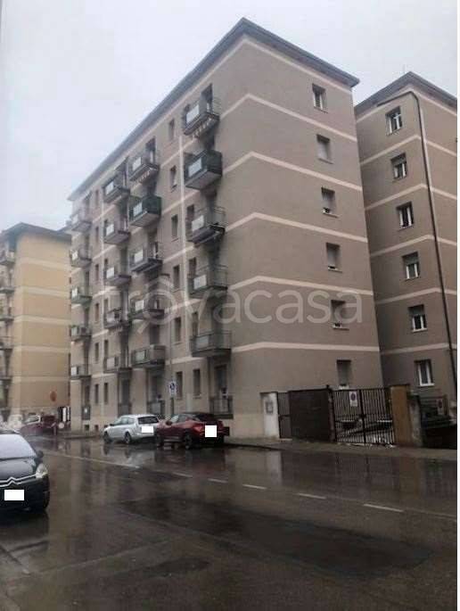 appartamento in vendita a Verona in zona Santa Lucia