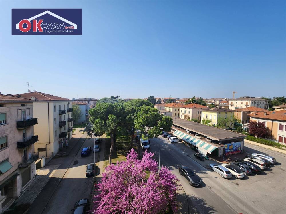 appartamento in vendita a Verona in zona Borgo Roma