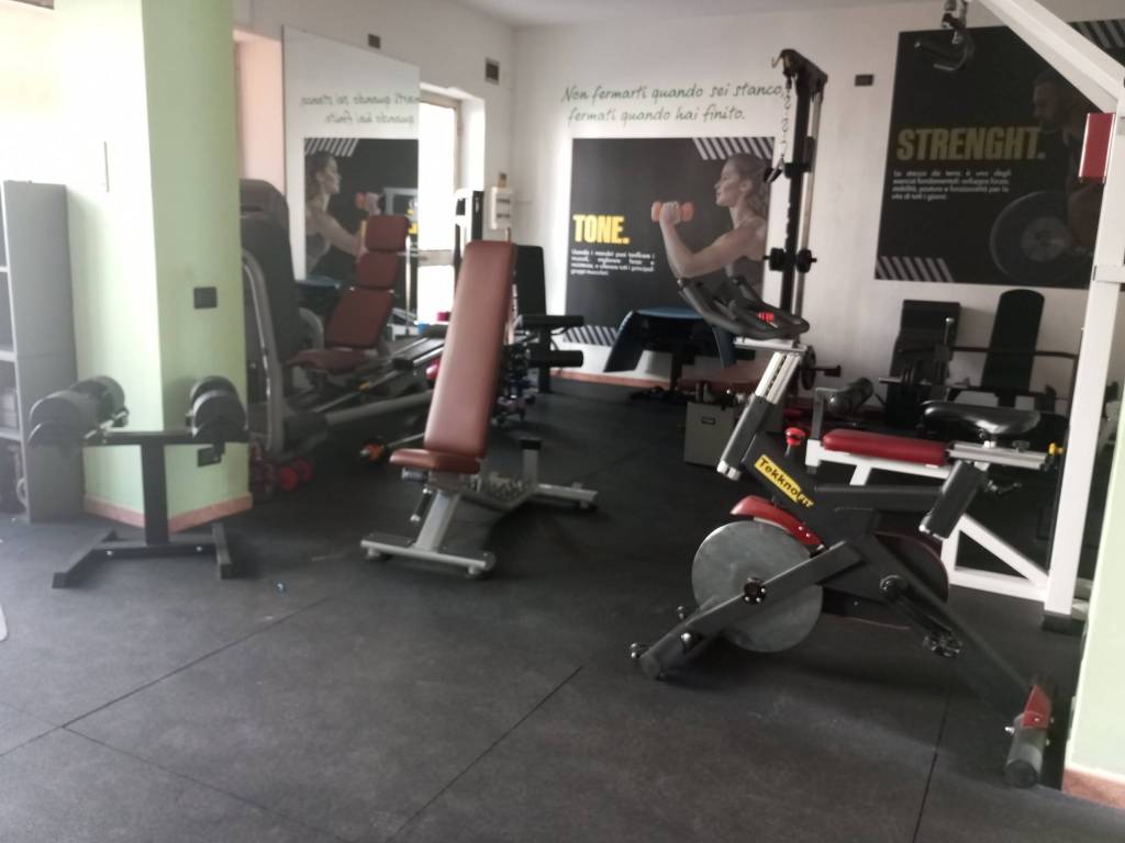 negozio in vendita a Verona in zona San Michele Extra