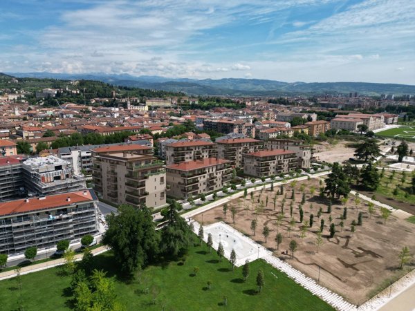 appartamento in vendita a Verona in zona Veronetta