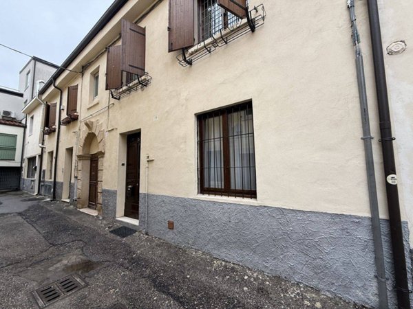 appartamento in vendita a Verona in zona Veronetta