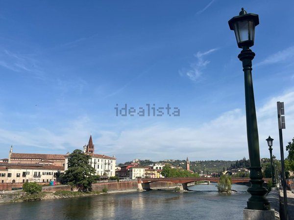 appartamento in vendita a Verona in zona Veronetta