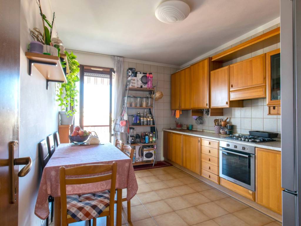 appartamento in vendita a Verona in zona Golosine