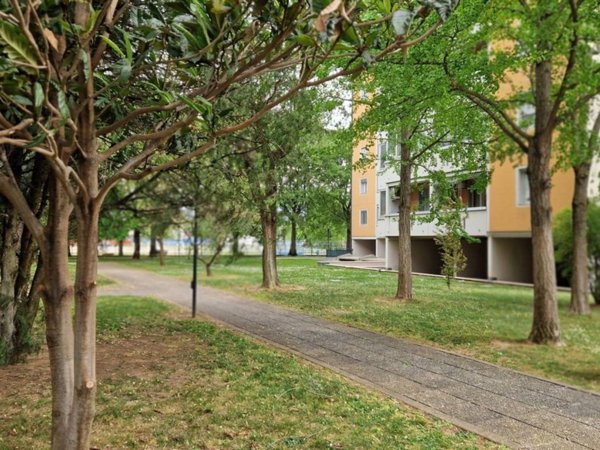 appartamento in vendita a Verona in zona Musicisti / Santa Croce