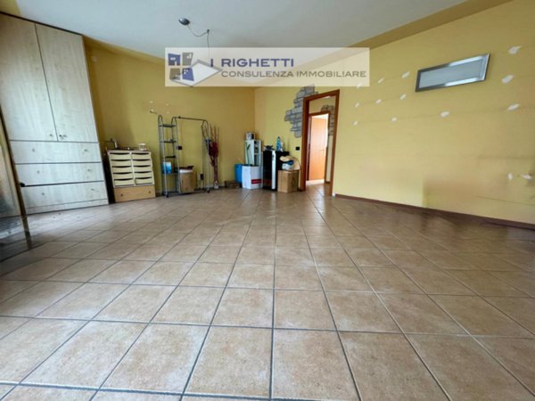 ufficio in vendita a Verona in zona Chievo
