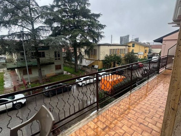 appartamento in vendita a Verona in zona Golosine