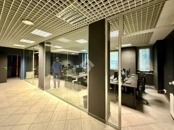 negozio in vendita a Verona in zona Centro Storico