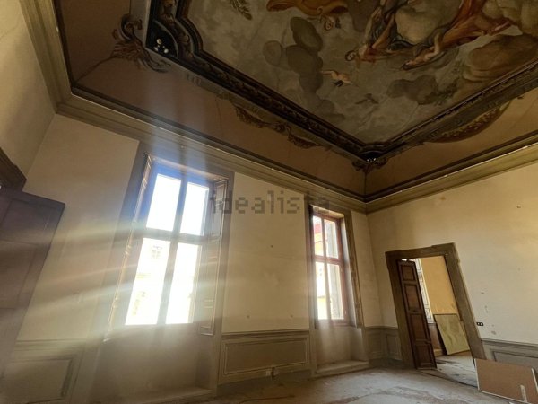 appartamento in vendita a Verona in zona Centro Storico